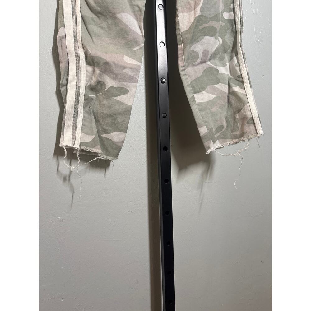 Mother The Shaker Chop Crop Fray Pants Womens XS 0 Desert Print Camo Raw Hem - Picture 6 of 10